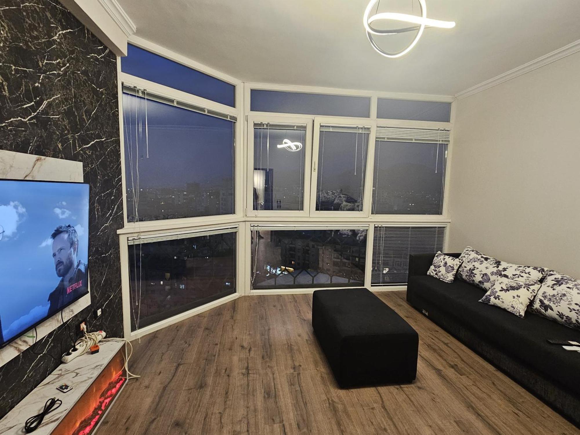 Sky Apartaments City Center Tirana Exteriör bild