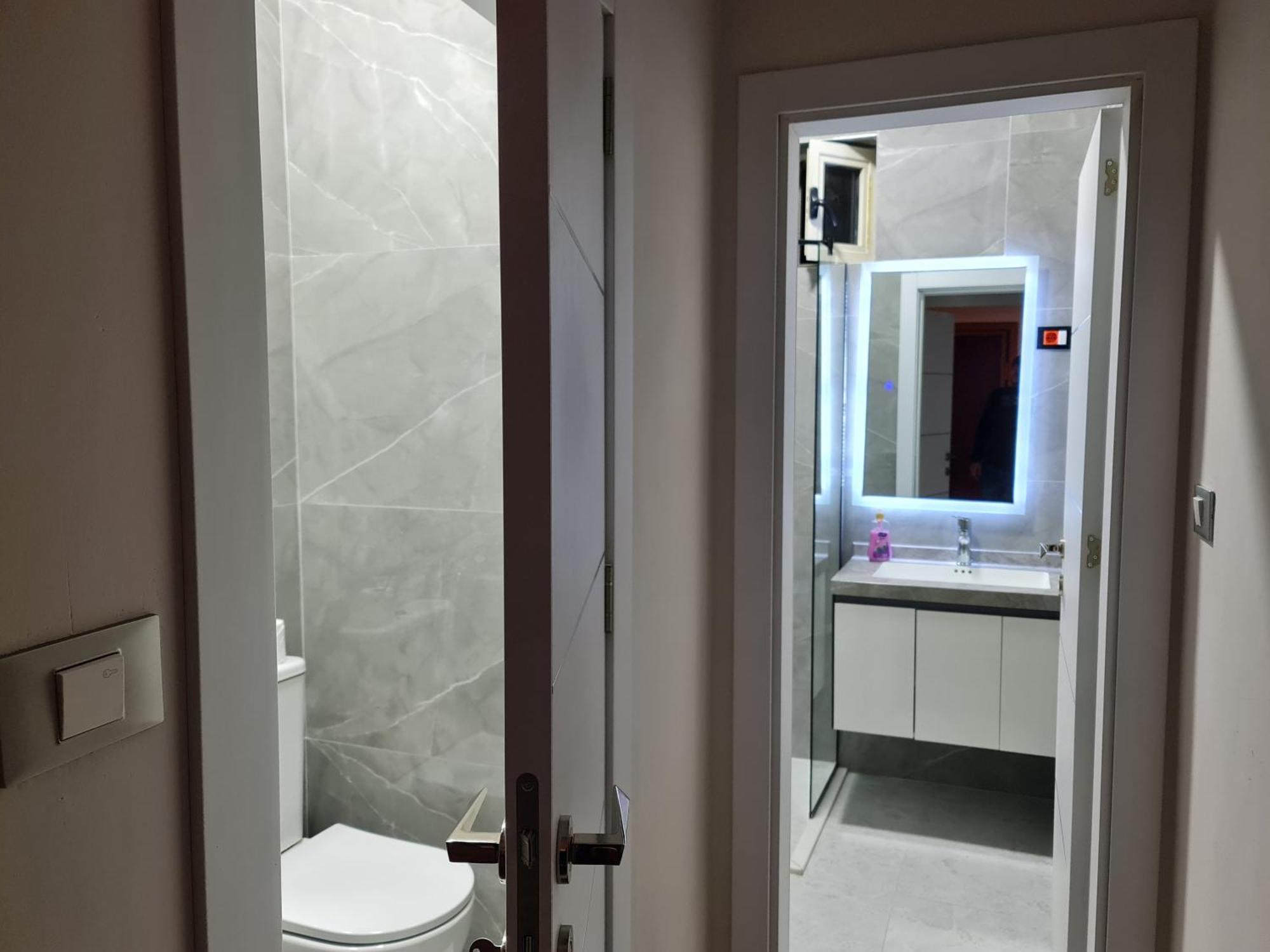 Sky Apartaments City Center Tirana Exteriör bild